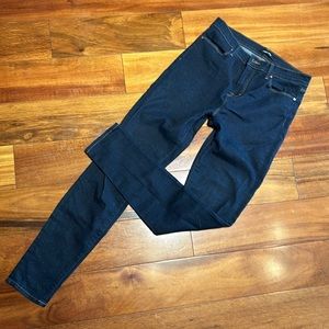 JBRAND size 29 jeans - super soft and stretchy!